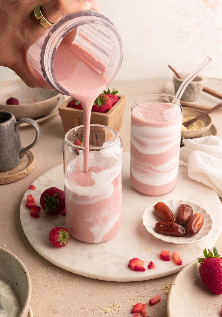 erewhon strawberry probiotic smoothie recipe