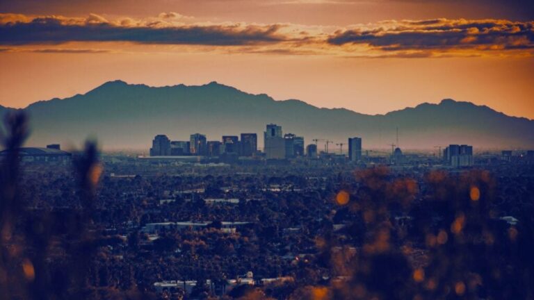 Phoenix AZ Canva 1024x576