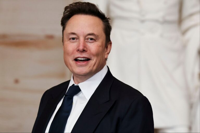 1738611150 Elon Musk GettyImages 2194358323