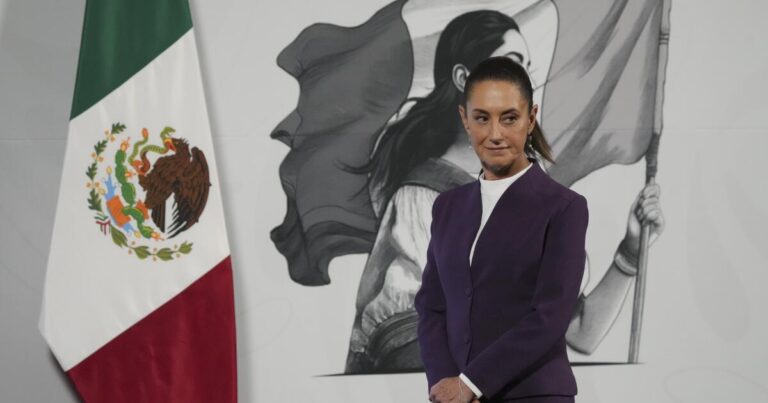 urlhttps3A2F2Fcalifornia times brightspot.s3.amazonaws.com2F552Fe82Ff033004844dd8be1513409303e362Fmexico claudia sheinbaum 60357